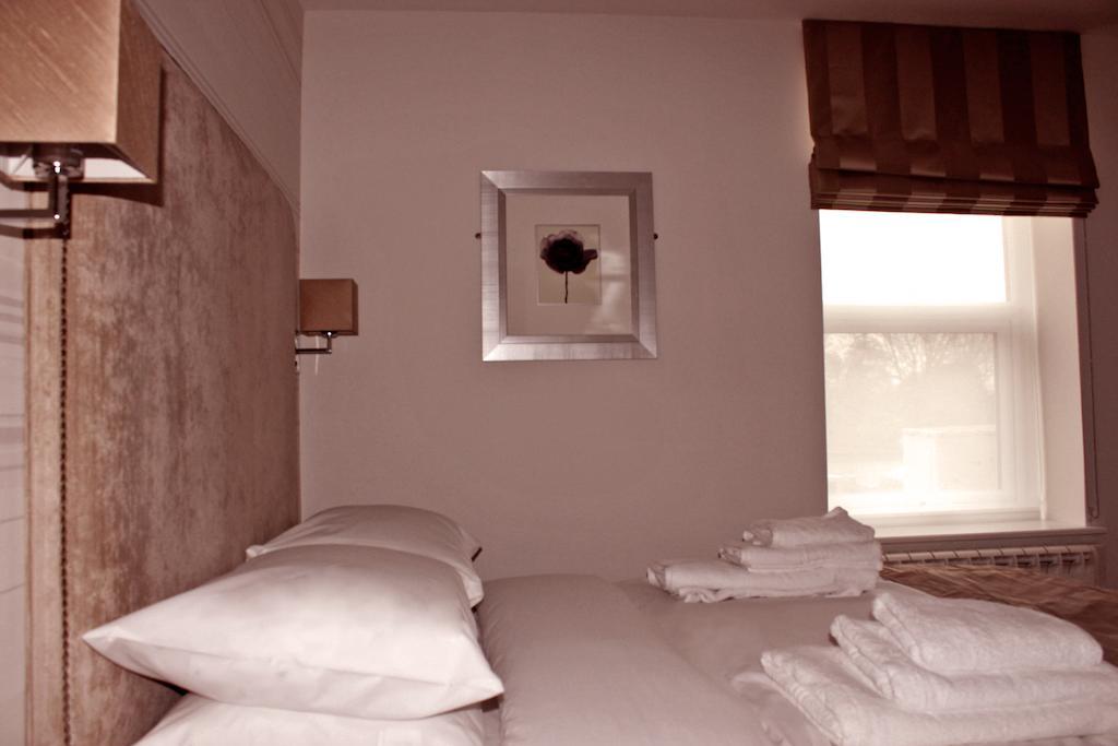 Mccafferty'S Guesthouse إيلفورد الغرفة الصورة