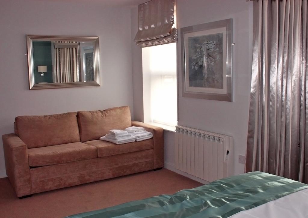 Mccafferty'S Guesthouse إيلفورد الغرفة الصورة